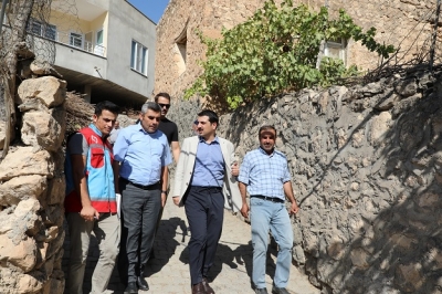 Kaymakam Öztürk, hane ziyaretlerine devam ediyor