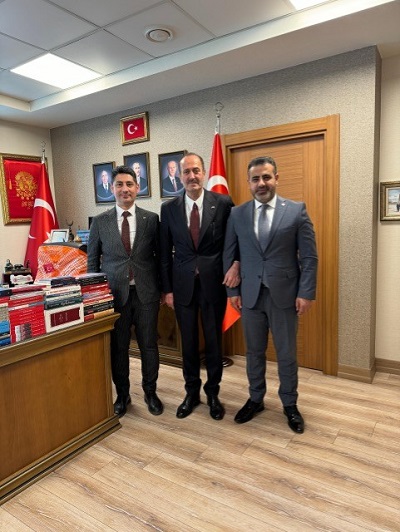 ‘’KİMSE OTURDUĞUMUZU SANMASIN’’