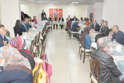 Kıraç, Depremzedeleri Ağırladı