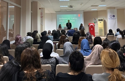 KIZ YURDUNDA İLETİŞİM TOPLANTISI
