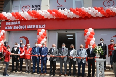 KIZILAY KAN MERKEZİ AÇILDI