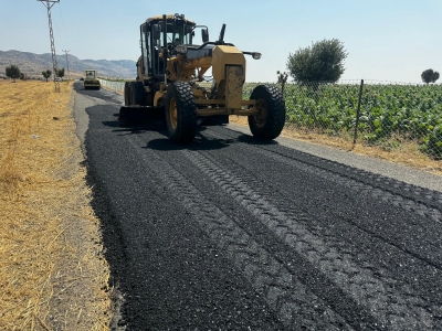 Köy yolları asfaltlandı