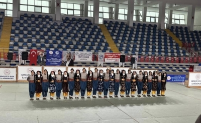 MEZOPOTAMYA HALK OYUNLARI EKİBİ TÜRKİYE FİNALİ’NDE