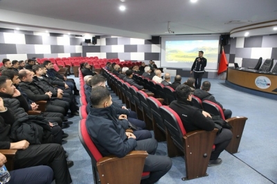 OTOBÜS ŞOFÖRLERİNE EĞİTİM VERİLDİ