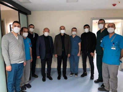 Özdemir 'den Sağlık Çalışanlarına Ziyaret