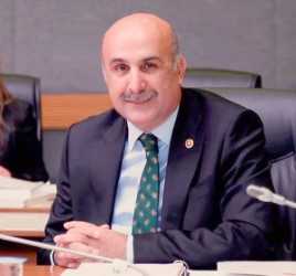 ÖZDEMİR, GAZETECİLER GÜNÜNÜ KUTLADI