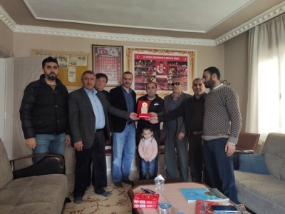 ÖZMEN’E PLAKET