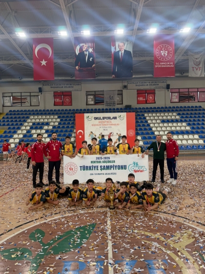 PETROL ORTAOKULU TÜRKİYE ŞAMPİYONU OLDU
