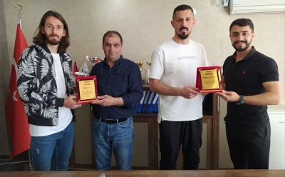PETROLSPOR'LU FUTBOLCULAR BOĞAZİÇİ KOLEJİ'NDEYDİ