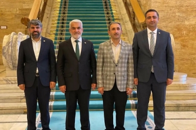 RAMANLI'DAN, BAŞIBOŞ KÖPEK SORUNUNA KANUN TEKLİFİ