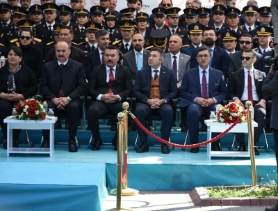 Rektör, Cumhuriyet Bayramını Kutladı