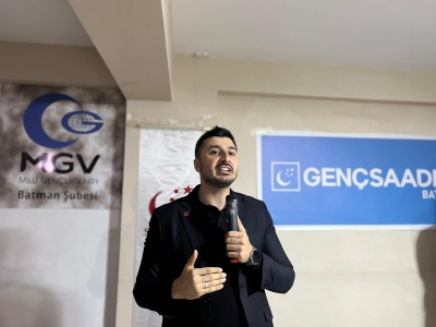 SAADETLİ GENÇLER İFTARDA BULUŞTU