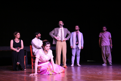 SHAKESPEARE’İN XEWNA ŞEVEKE HAVÎNÊ OYUNU SAHNELENDİ