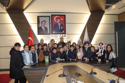 TED Koleji Öğrencileri Batman Üniversitesini Ziyaret Etti