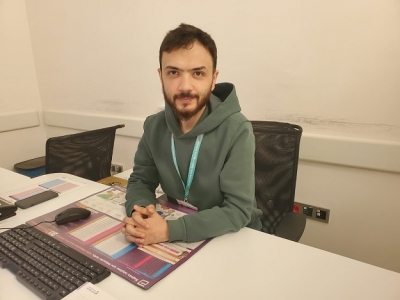 TIBBİ GENETİK UZMANI BAŞLADI