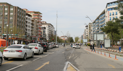 TRAFİĞE 'AKILLI KAVŞAK' ÇÖZÜMÜ