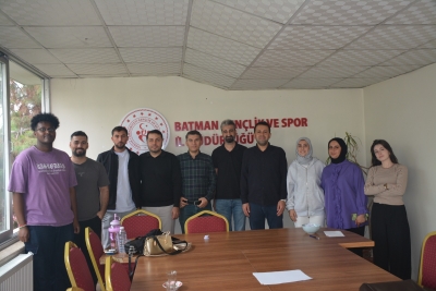 ÜÇ KADİM ŞEHİR, İKİ ŞANSLI ÖĞRENCİ