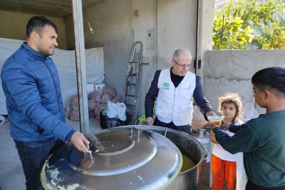 Umut Kervanı’ndan sel mağdurlarına sıcak yemek