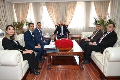 ÜNİVERSİTE VE İŞKUR’DAN ÖĞRENCİLERE ÇALIŞMA FIRSATI