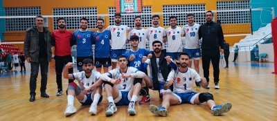 ÜNİVERSİTE VOLEYBOLDA İDDİALI BAŞLADI