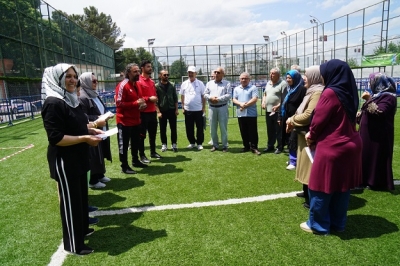 ÜNİVERSİTEDE 
