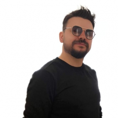 Utku Tan’dan Aşkın Son Darbesi 