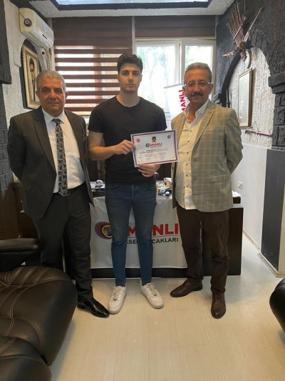 UYANIK İL BAŞKANI OLDU