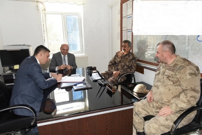 Valimiz, Hasankeyf Yolüstü Jandarma Karakolunu Ziyaret Etti