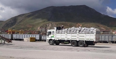 VE KÖMÜR DAĞITILIYOR