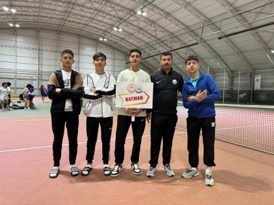 VEYSEL KARANİ TENİS’TE TÜRKİYE FİNALİNDE